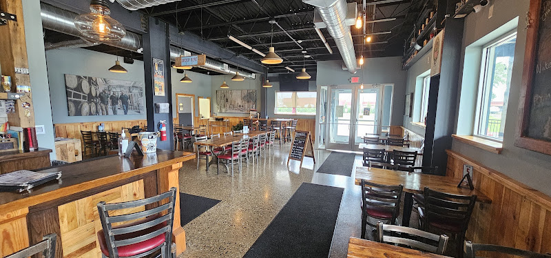 Pigeon Hill Brewing Company Brewery in Muskegon Michigan