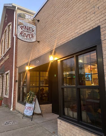 Piney River Taproom Brewery in Waynesville Missouri