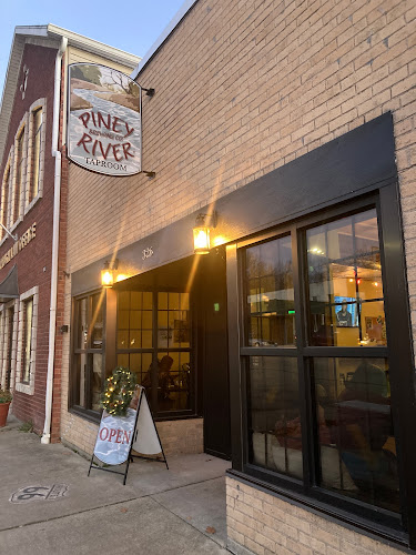 Piney River Taproom Brewery in Waynesville Missouri