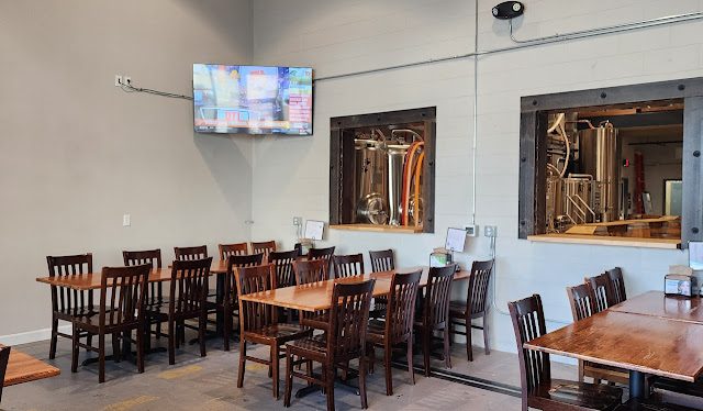 Pinnacle Beerworks restaurants in Wenatchee Washington