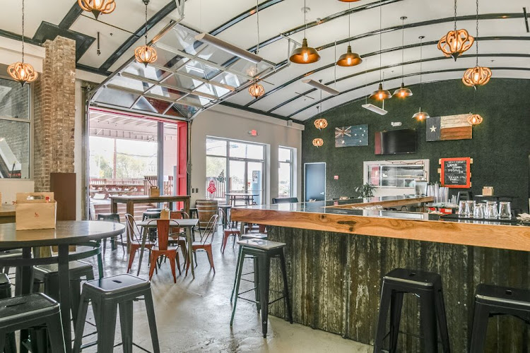 Platypus Brewing restaurants in Houston Texas