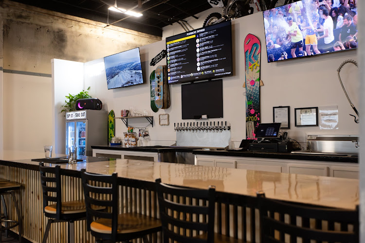 Pourboys Tapyard bars in Redding California