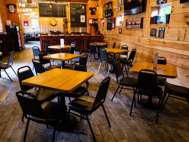 Powder Hollow Brewery Brewery in Enfield Connecticut