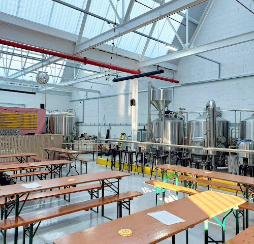 Pretty Decent Beer Co - Blackhorse Road Brewery and Taproom Brewery in London