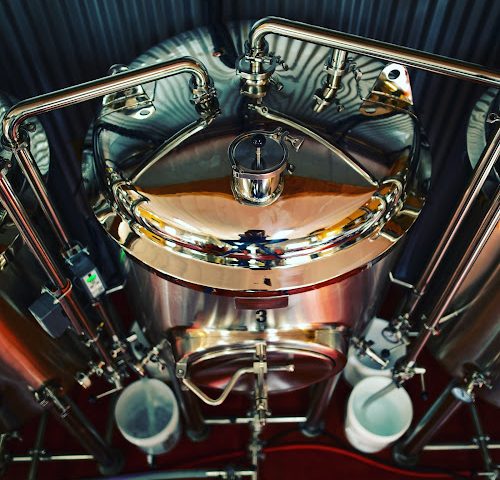 Quintopia Brewing Co Brewery in Quincy California