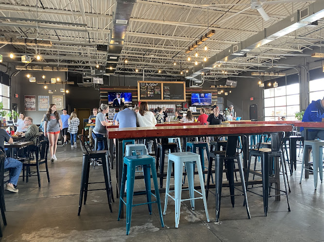 Red Crow Brewing Company Brewery in Olathe Kansas