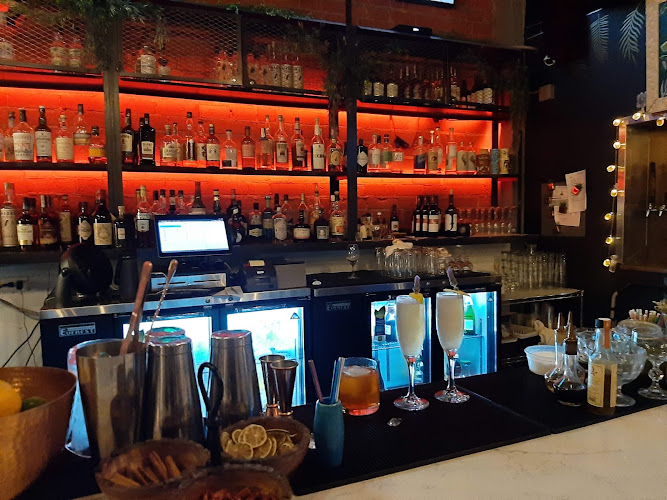 Relentless Brewing and Spirits restaurants in Los Angeles California