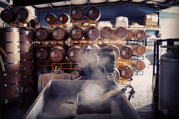 Reuben's Brews - Barrel House Brewery in Seattle Washington