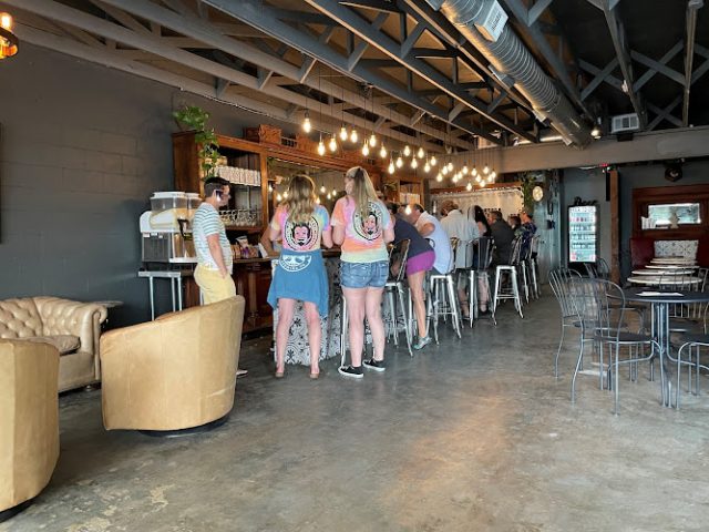 Reve Brewing & Bones Pizza Brewery in Atlantic Beach Florida