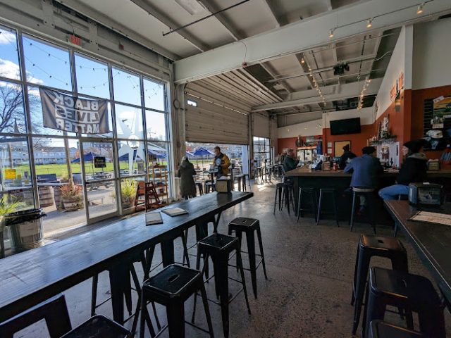 Rising Tide Brewing Company Brewery in Portland Maine