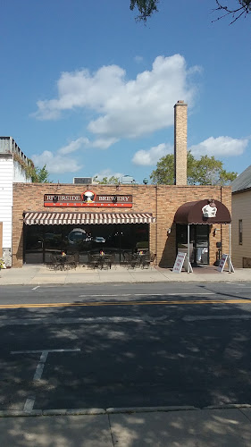 Riverside Brewery & Restaurant Brewery in West Bend Wisconsin
