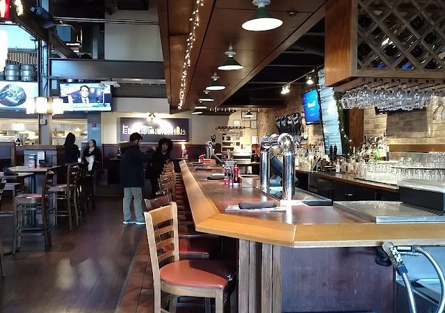 Rock Bottom Restaurant & Brewery restaurants in Bethesda Maryland