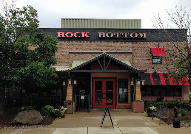 Rock Bottom Restaurant & Brewery restaurants in Warrenville Illinois