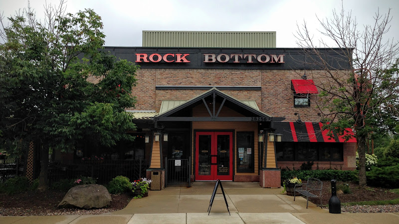 Rock Bottom Restaurant & Brewery restaurants in Warrenville Illinois