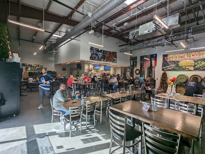 Rollertown Beerworks Brewery in Celina TX