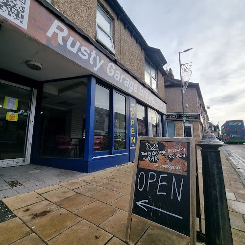 Rusty Garage Brewpub Brewery in Swindon