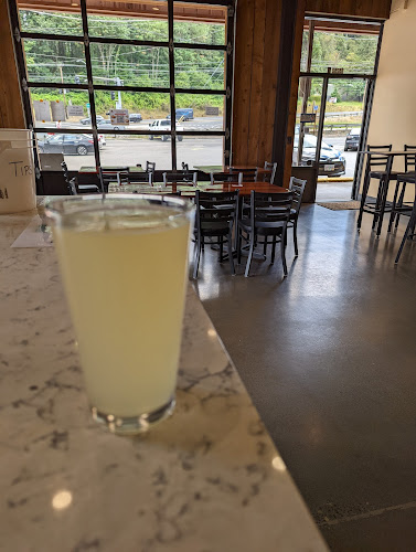 Ruzzo Office/Warehouse Brewery in Damascus Oregon