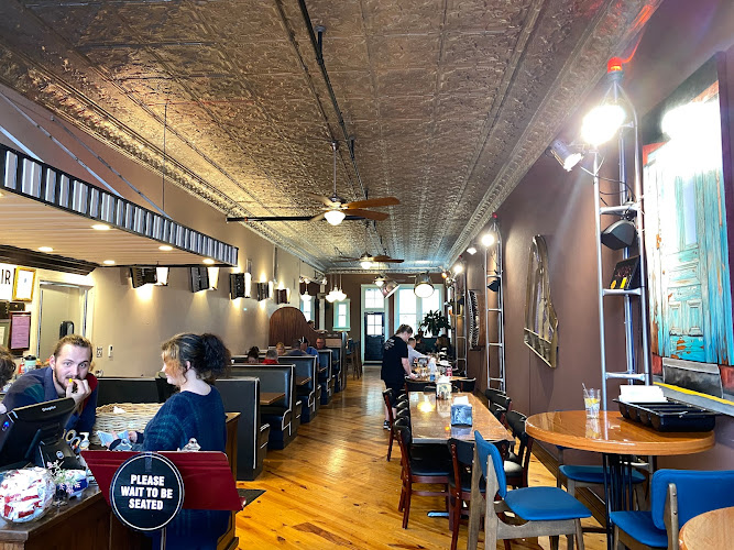 SQZBX Brewery & Pizza restaurants in Hot Springs Arkansas