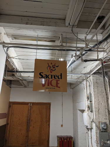 Sacred Vice Brewing - Amber Street Taproom Brewery in Philadelphia Pennsylvania