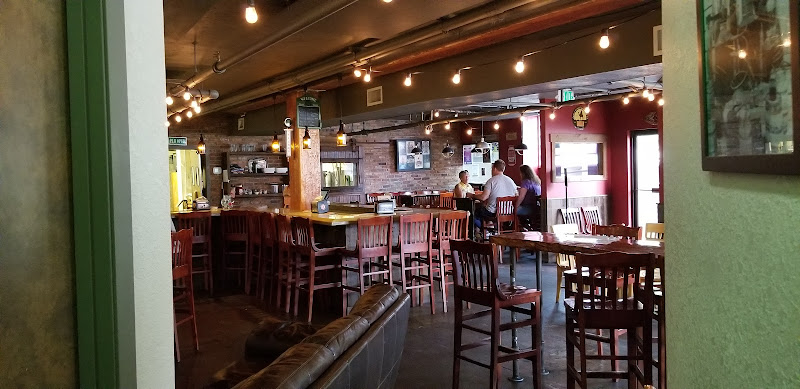 Saddle Rock Pub & Brewery restaurants in Wenatchee Washington