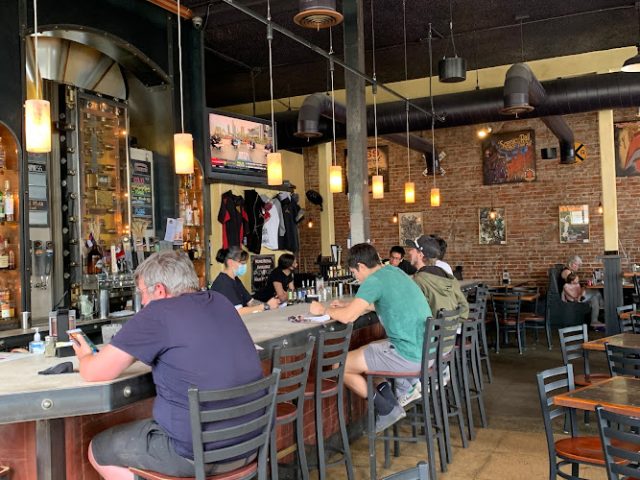 San Luis Valley Brewing Company restaurants in Alamosa Colorado