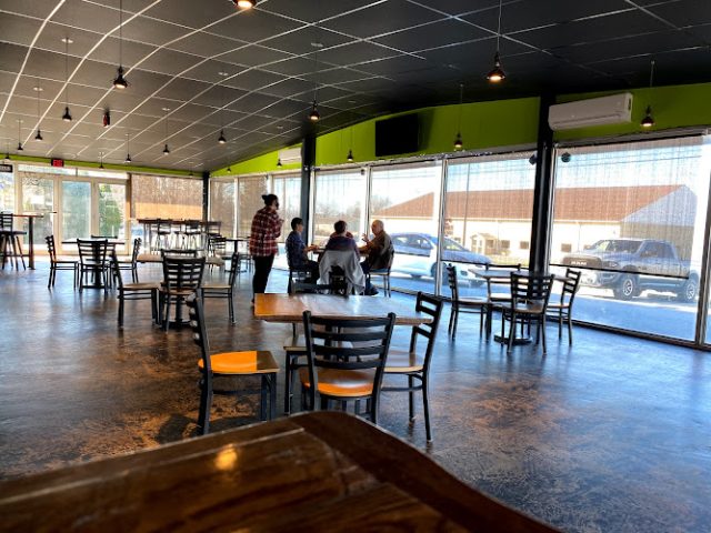 Saucony Creek Brewing Company + Gastropub Brewery in Kutztown Pennsylvania