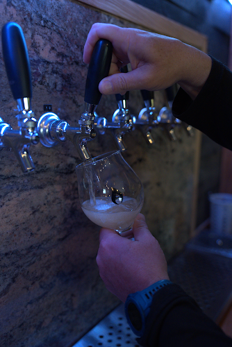 Side A Brewing - Tasting Room and Brewery Brewery in Island City Oregon