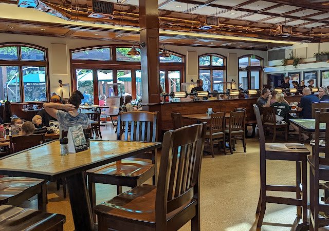 Sierra Nevada Taproom & Restaurant Brewery in Chico California