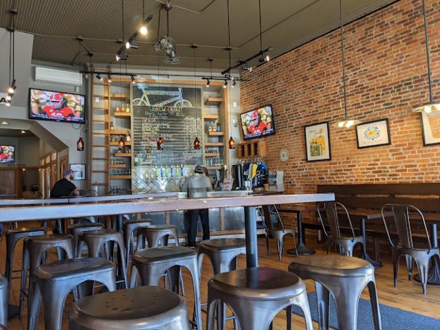 SingleSpeed Brewing Cedar Falls Taproom Brewery in Cedar Falls Iowa