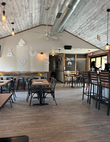 Squids Brewery llc Brewery in Toronto Ohio