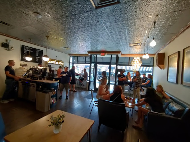 Starling Lounge / Four Keys Brewing coffee shops in Blissfield Michigan