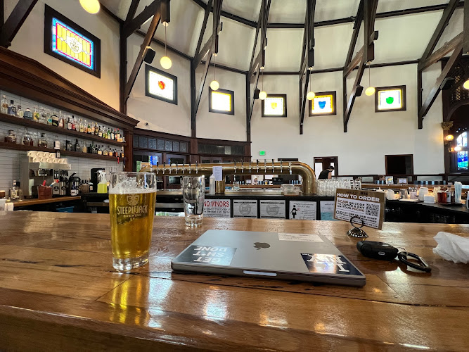 Steeplejack Brewing Company restaurants in Portland Oregon