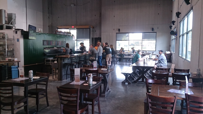 Stickmen Brewing Company - Tualatin restaurants in Tualatin Oregon