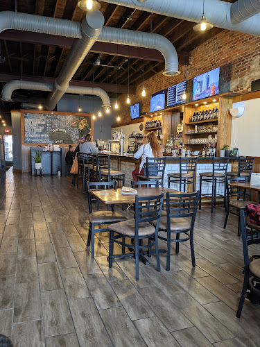 Stompbox Brewing restaurants in Davenport Iowa