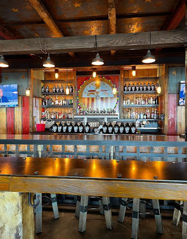 Strap Tank Brewery restaurants in Lehi Utah