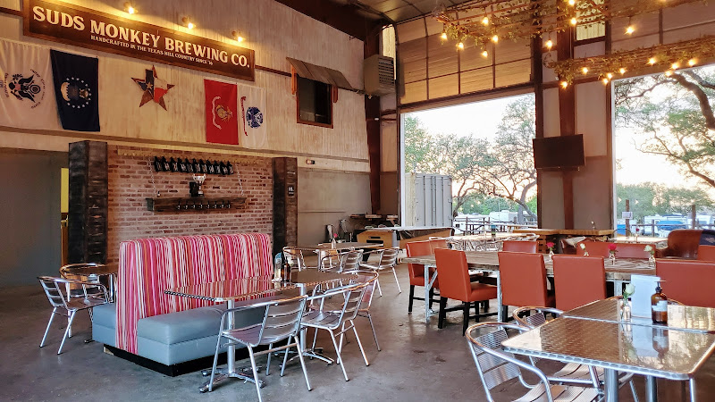 Suds Monkey Kitchen & Brewery Dripping Springs restaurants in Austin Texas