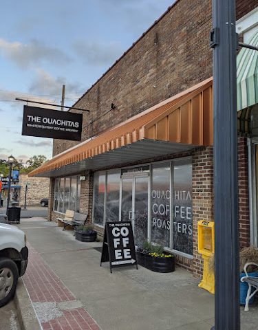 THE OUACHITAS restaurants in Mena Arkansas