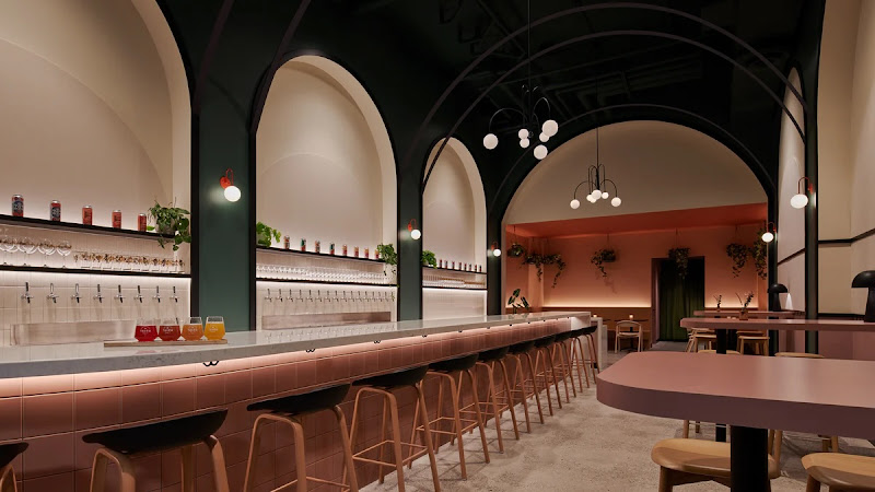 Talea Beer Co. Bryant Park bars in New York New York