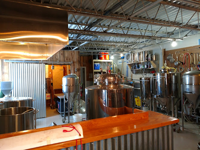 Ten Bends Beer Brewery in Hyde Park Vermont