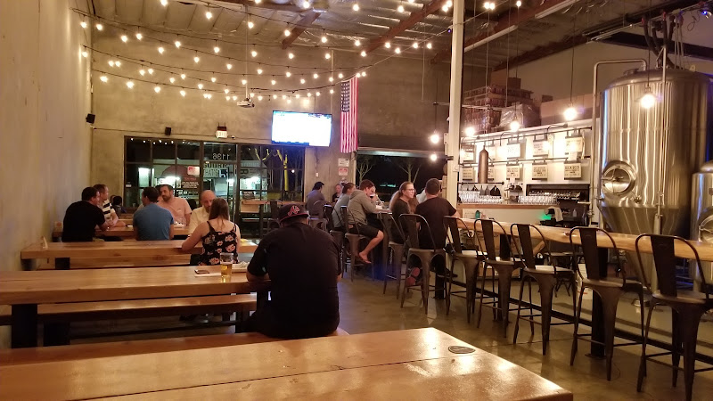 Ten Mile Brewing Brewery in Signal Hill California