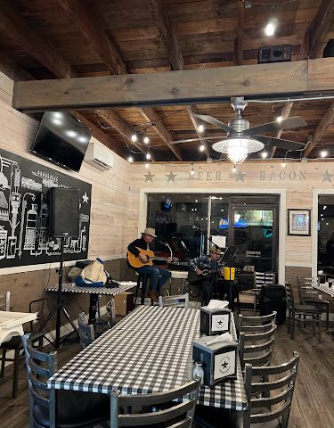 Texas Cannon Brewing Company restaurants in Blanco Texas