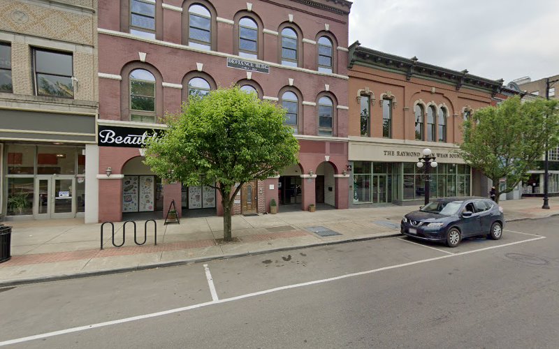 The Darlene Lounge by Modern Methods Brewing Co bars in Warren Ohio