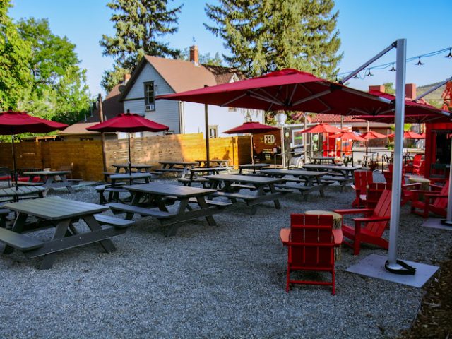 The Rock Garden restaurants in Lyons Colorado