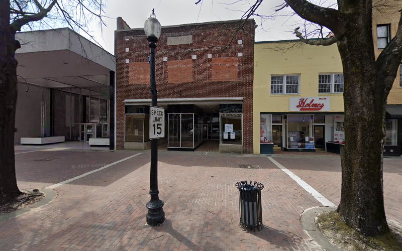 The Traveler by Southern Pines Brewing Company Brewery in Fayetteville North Carolina