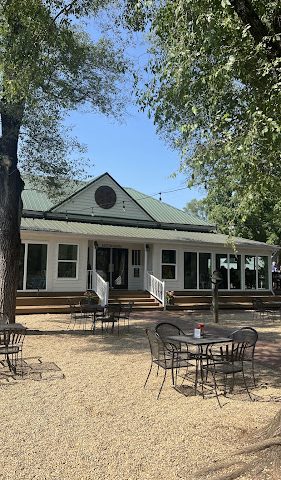 Three Notch'd Brewery, Distillery & Craft Kitchen - Nelson County restaurants in Nellysford Virginia