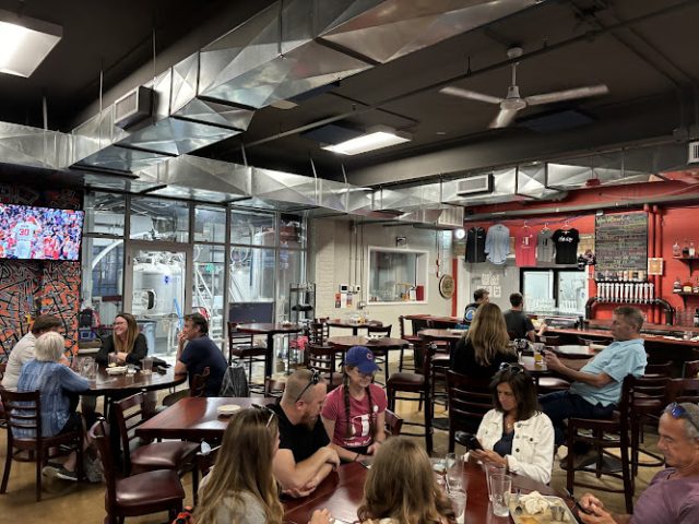 Tonality Brewing Company & Scratch Kitchen Brewery in Mundelein Illinois