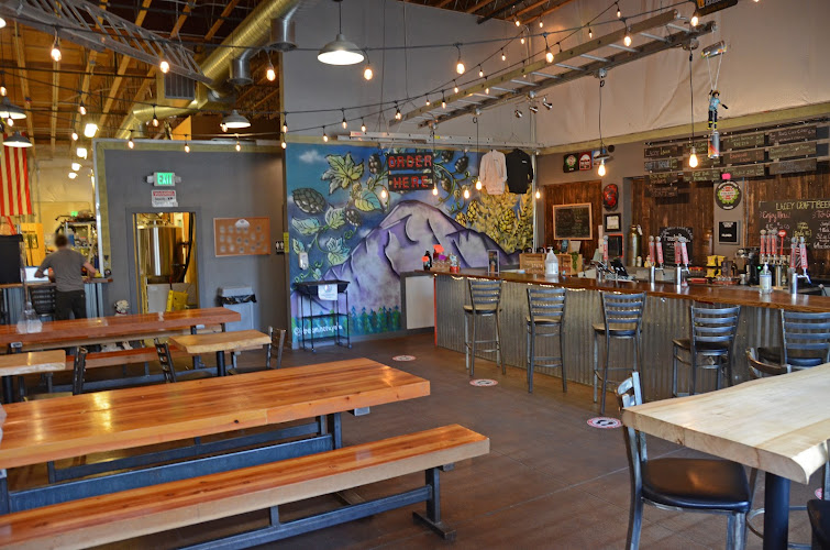 Top Rung Brewing Company Brewery in Lacey Washington
