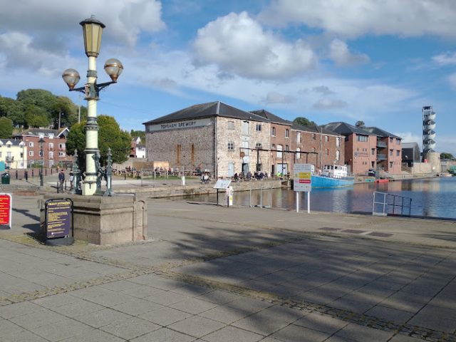 Topsham Brewery & Taproom bars in Exeter