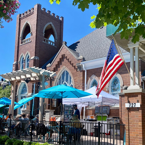 Topsy Turvy Brewery Brewery in Lake Geneva Wisconsin