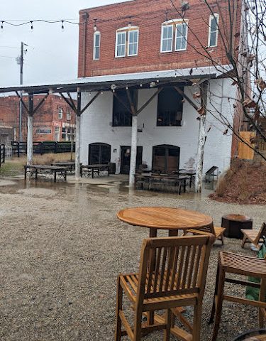 Towerhouse Farm Brewery Brewery in Gay Georgia